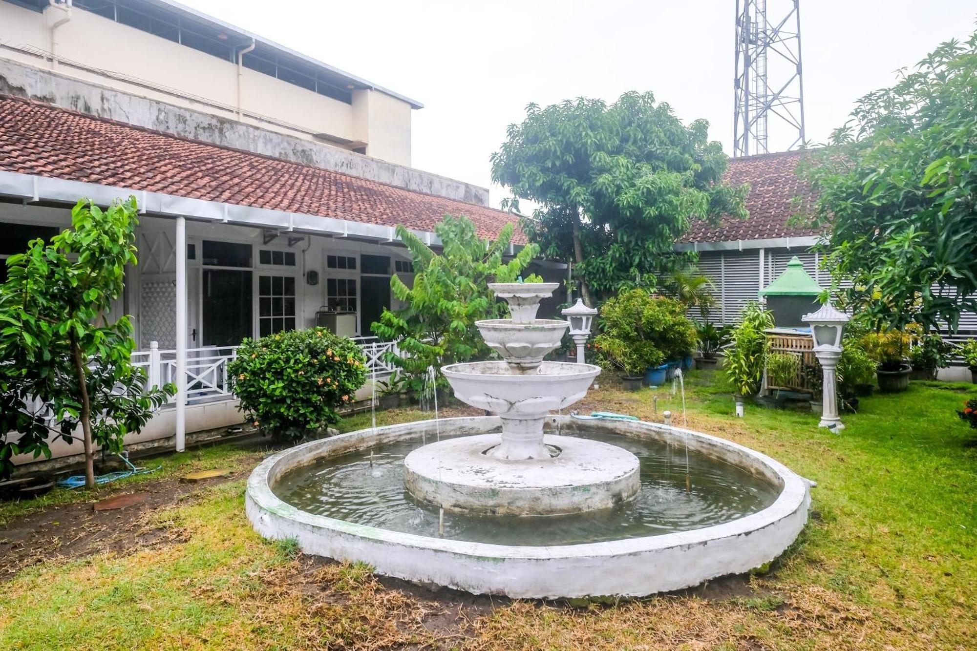 Reddoorz Syariah At Griya Raharja Klaten Eksteriør bilde